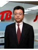 山田 哲也